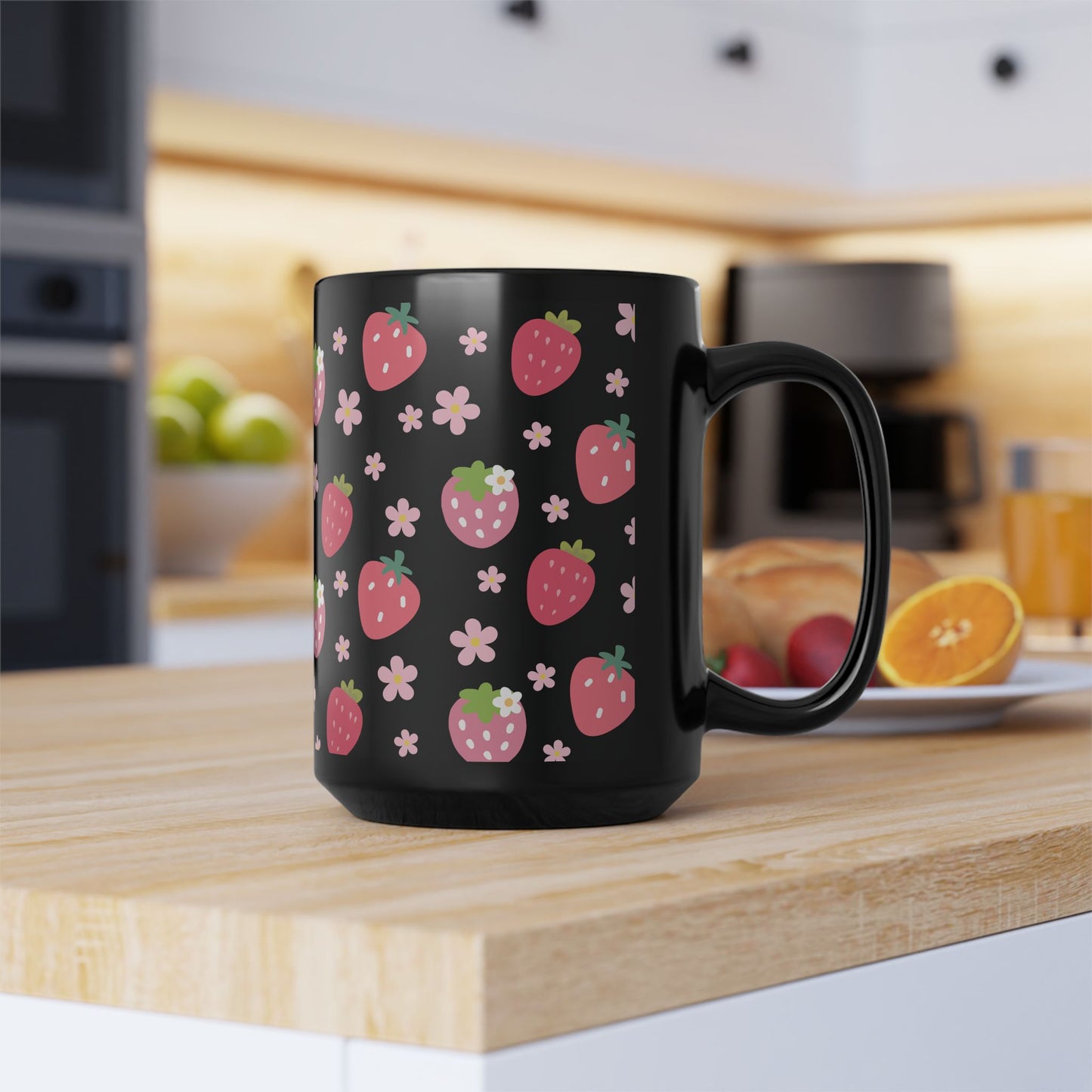 Strawberries and Daisies Black Mug