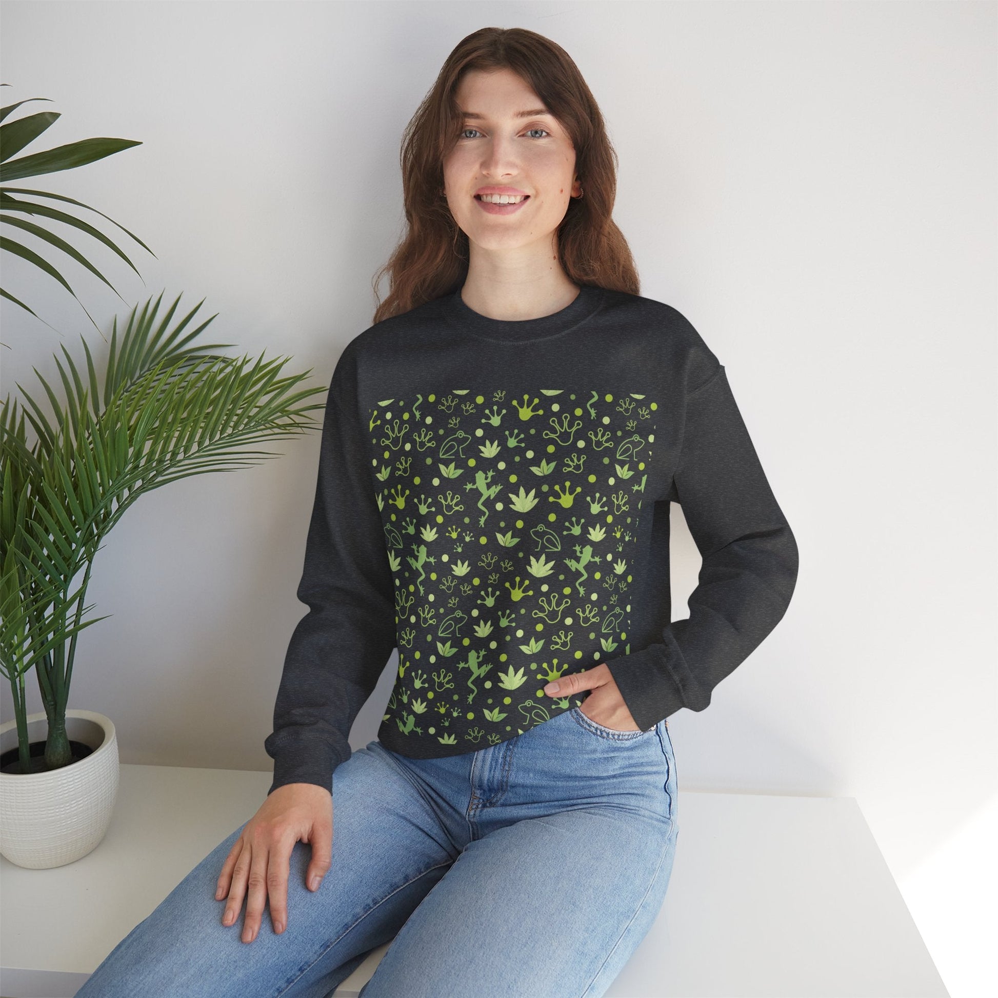 Froggy Crewneck Sweatshirt - Sweatshirt - Kristine Celestine